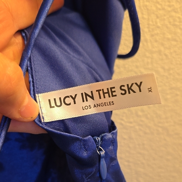 Lucy in the Sky Blue Mini Sundress with Sweetheart Cap Sleeves - Picture 2 of 6